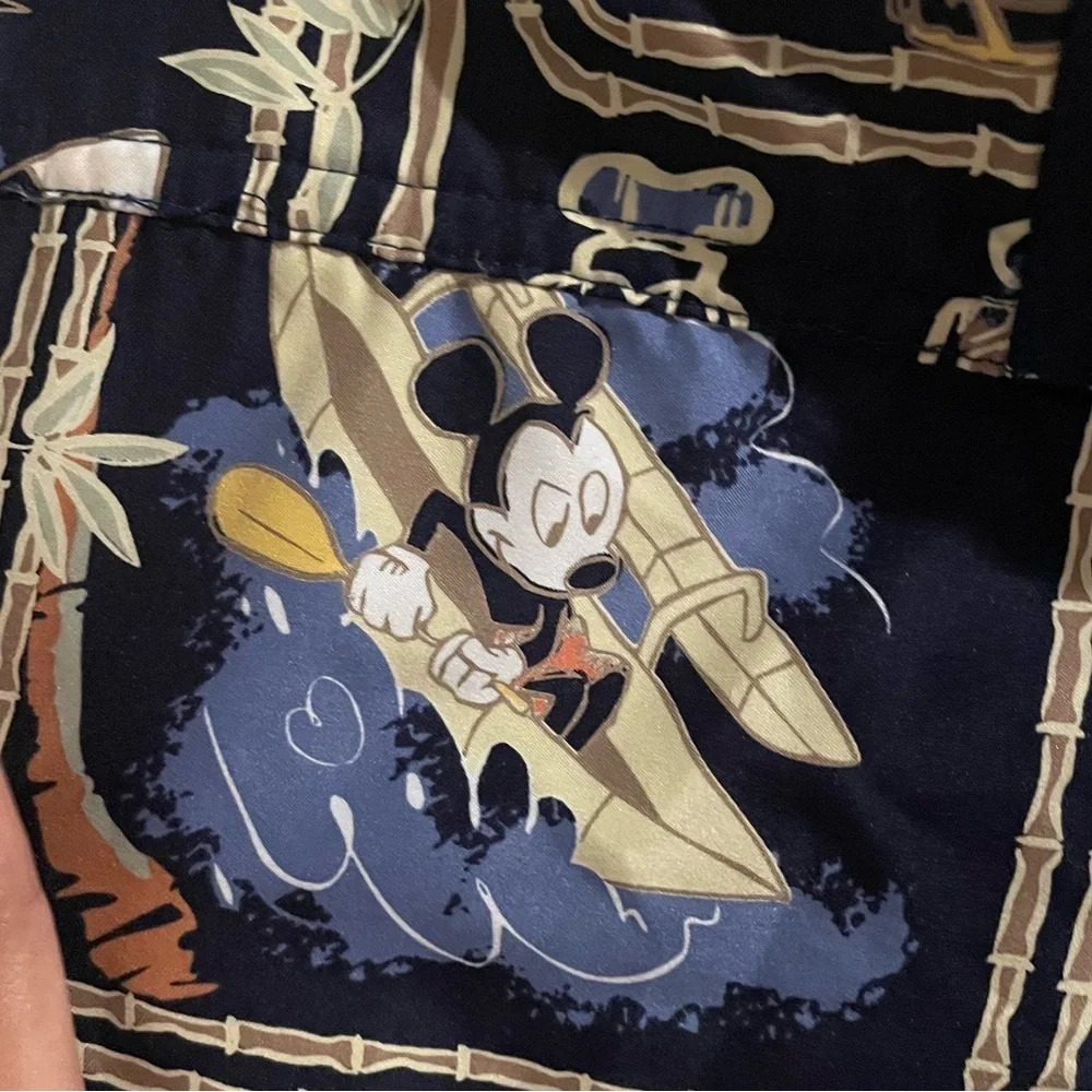 Men’s Disney swim trunks - Picture 6 of 8